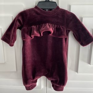 GYMBOREE Baby Holiday Velour Jumpsuit 0-3M